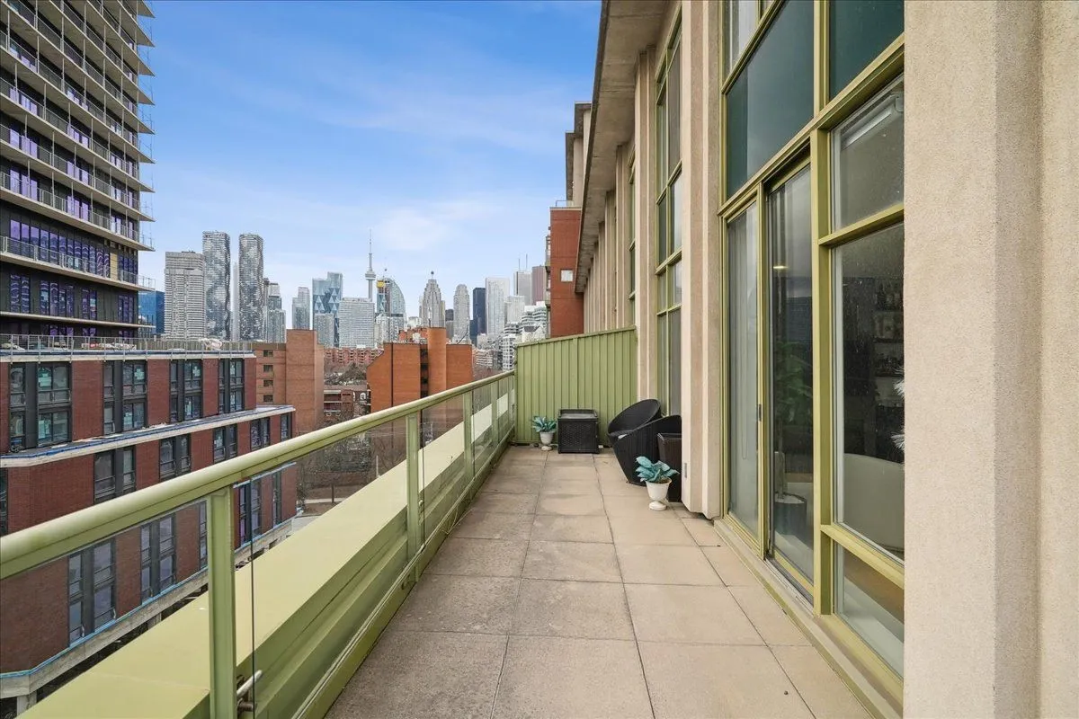 Distillery District Condo Renovation, Toronto, ON — completed: 962a8 18