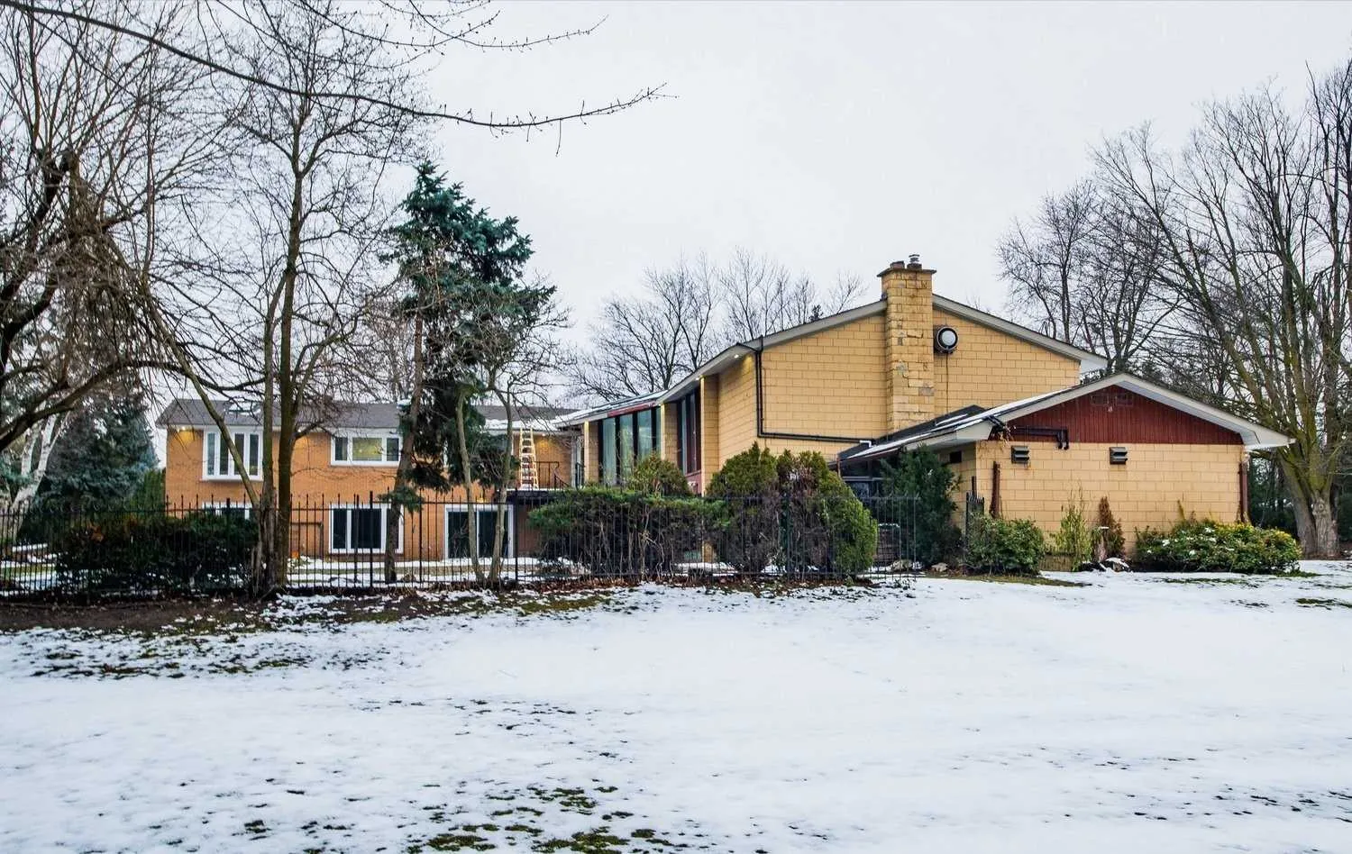 Crescent Hill Estate — Whole-Home Gut & Rebuild, Brampton, ON — view: Backyard 1