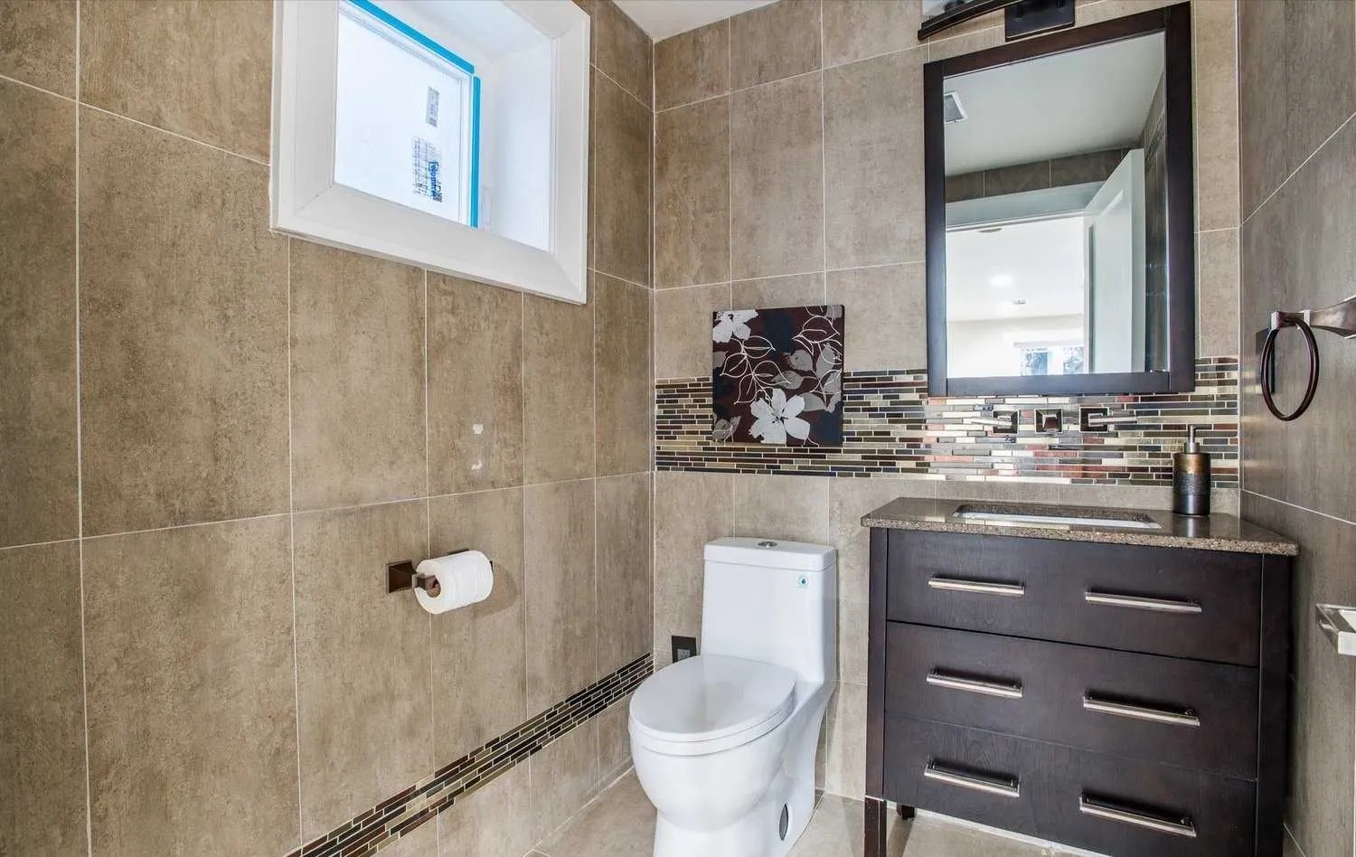 Crescent Hill Estate — Whole-Home Gut & Rebuild, Brampton, ON — view: Basement Bath