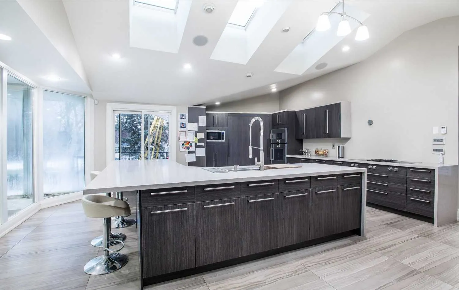 Crescent Hill Estate — Whole-Home Gut & Rebuild, Brampton, ON — view: Kitchen 4
