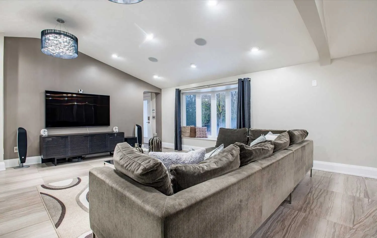 Crescent Hill Estate — Whole-Home Gut & Rebuild, Brampton, ON — view: Living Room 1