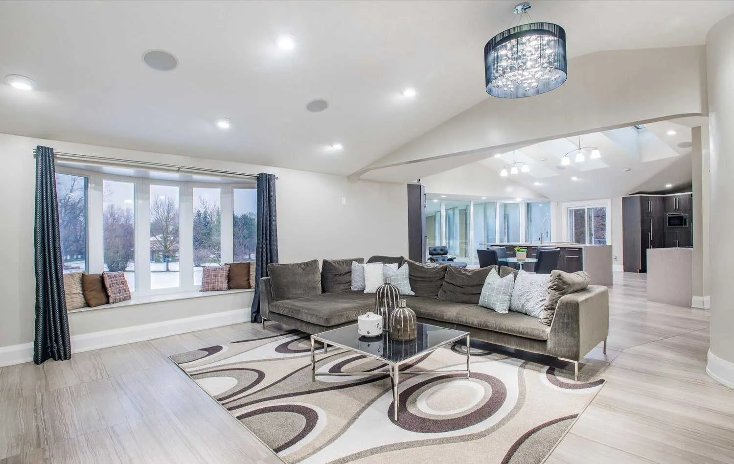 Crescent Hill Estate — Whole-Home Gut & Rebuild, Brampton, ON — view: Living Room 4