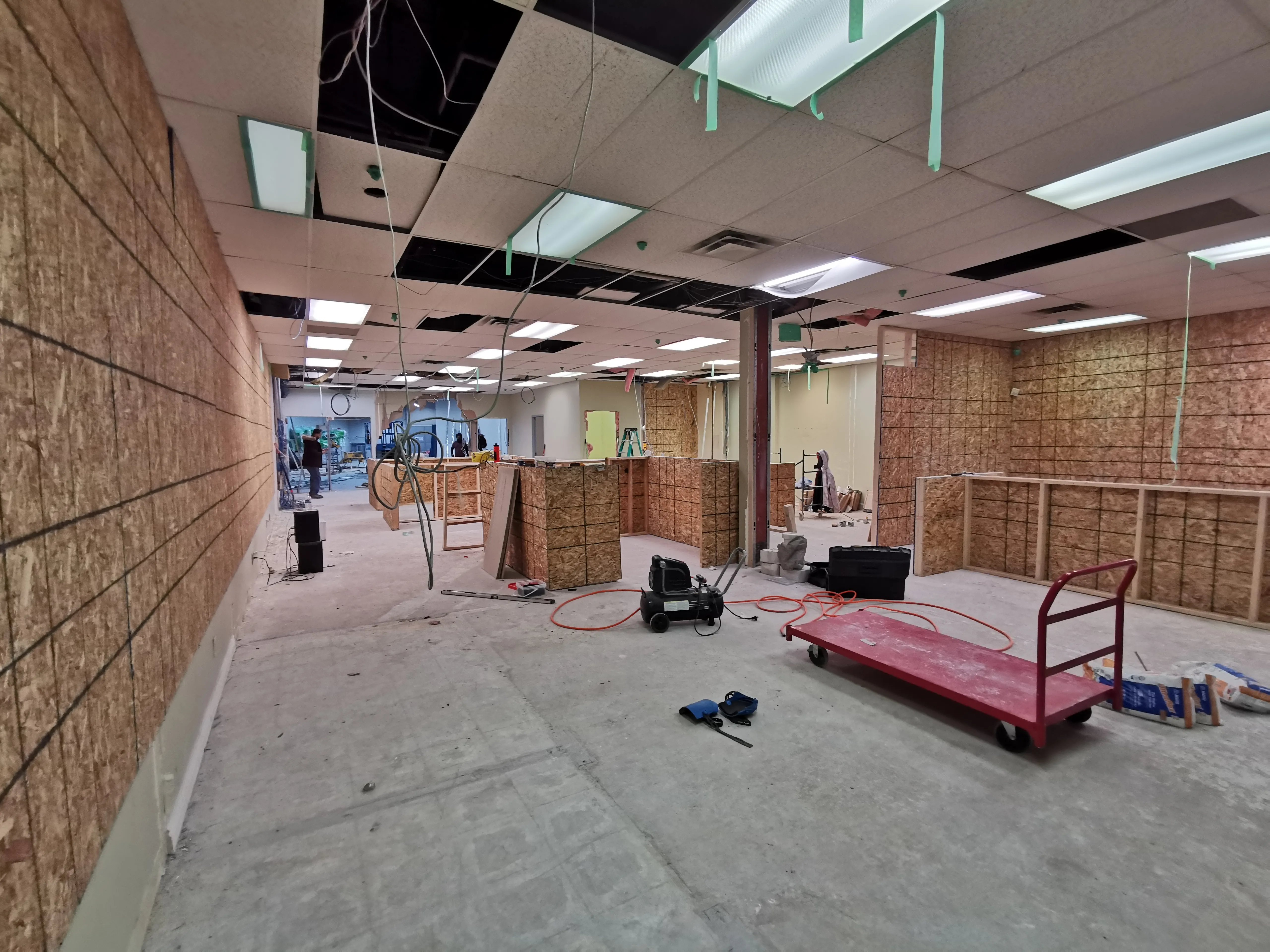 Commercial Retail Showroom, Mississauga, ON — before: Main