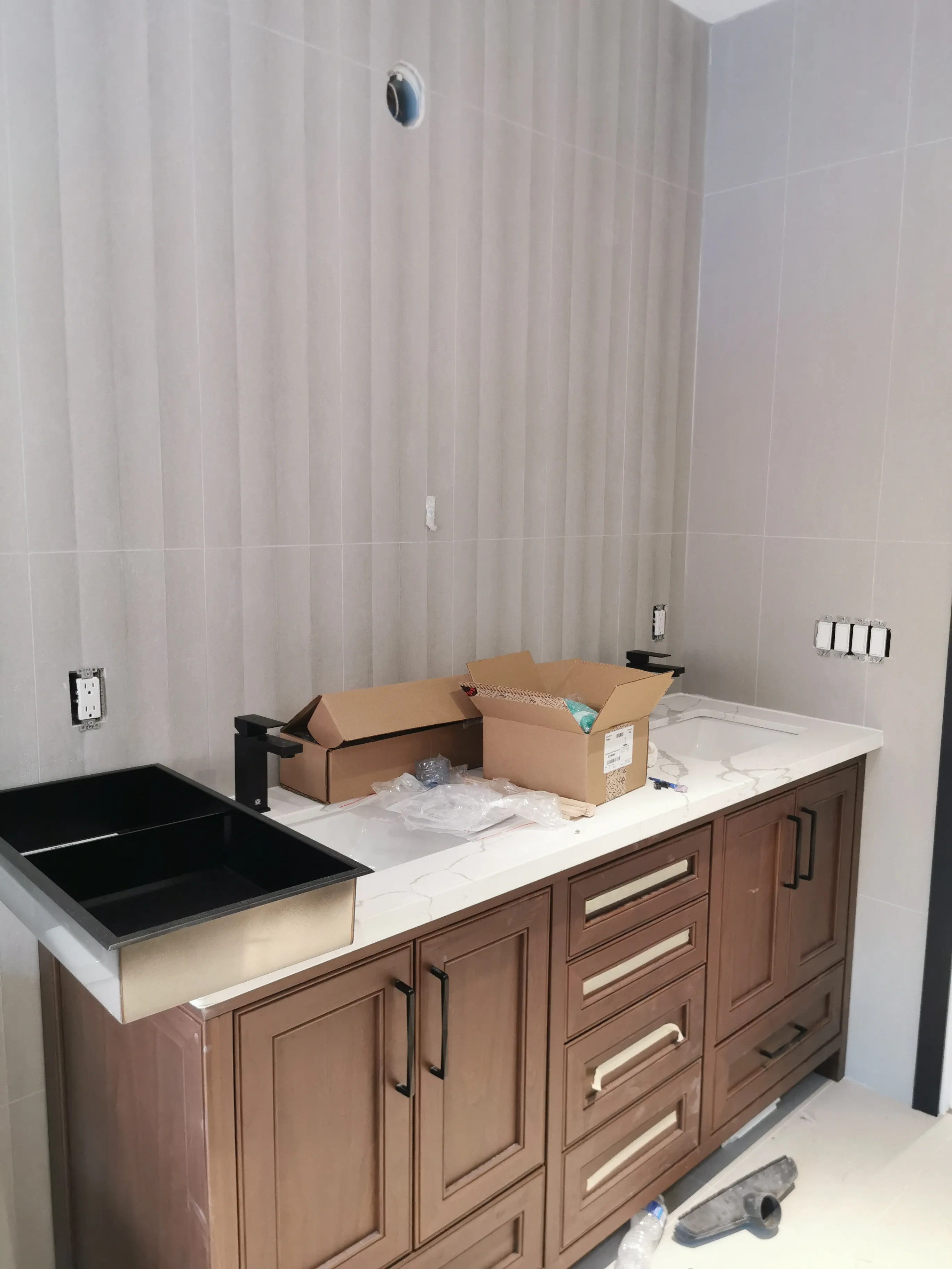 Acton Custom Estate Home, Acton, ON — view: Master Bath 5
